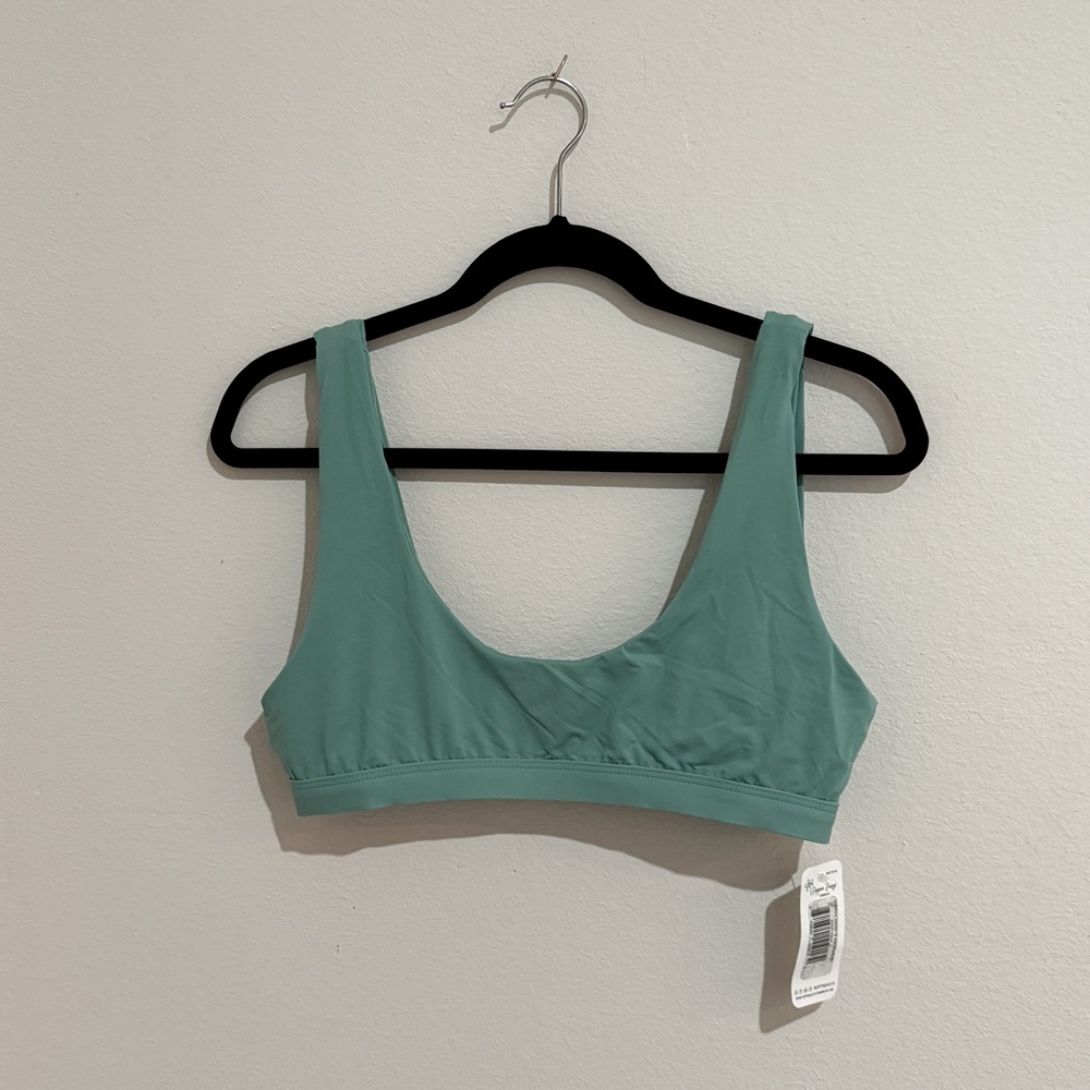 Dippin Daisy’s Seamless Sport Swim Top Palm